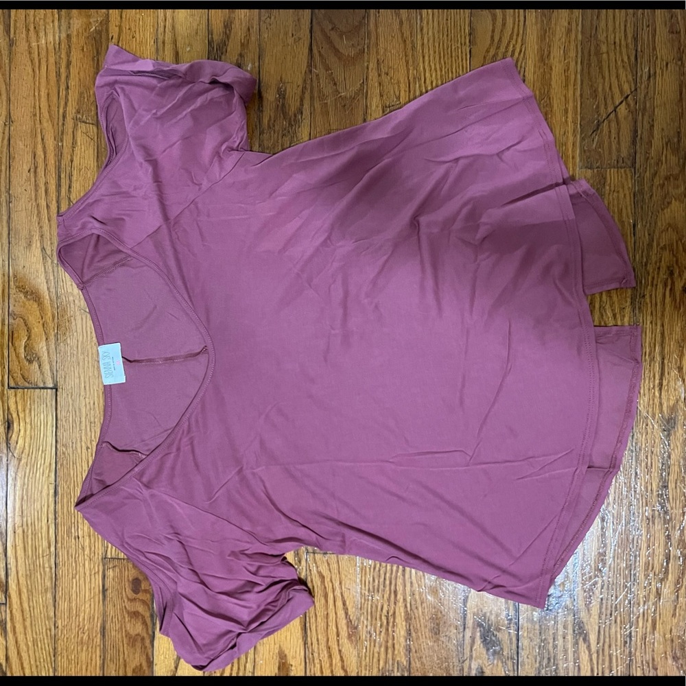 Sienna Sky cold shoulder top. Size medium